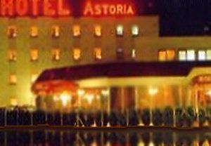 Les Salons Astoria Hotel Massy  Luaran gambar